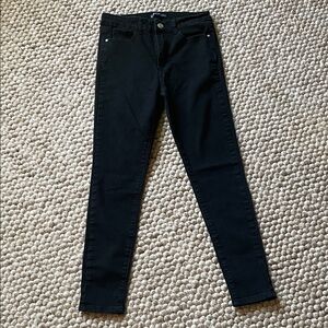 Sleek Black Skinny Jeans for Women